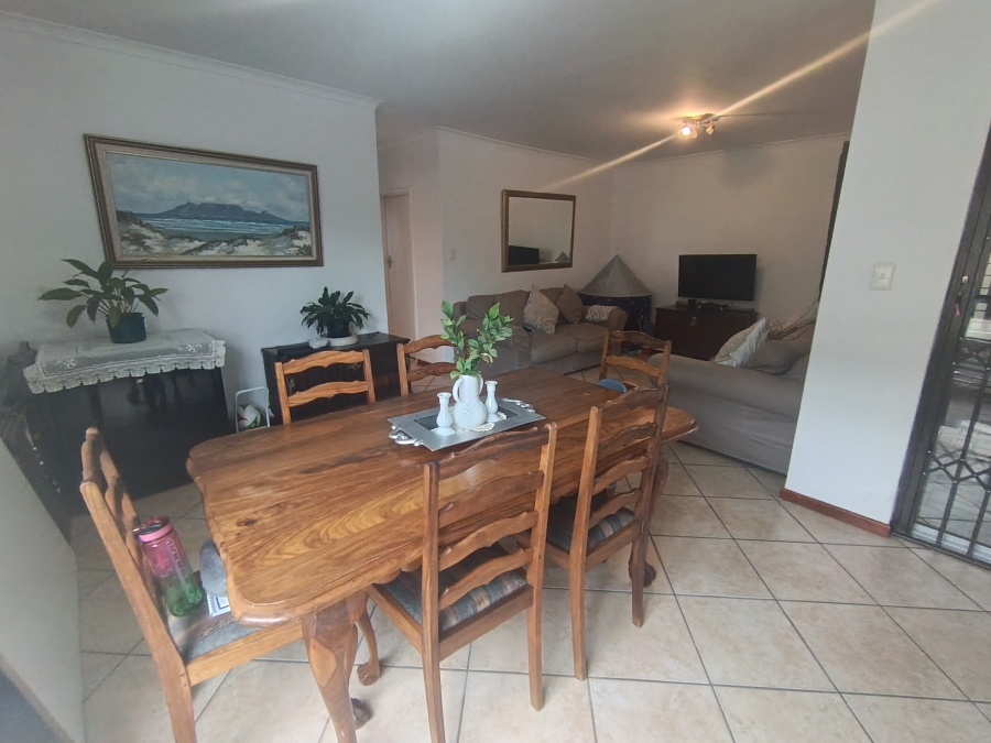 To Let 3 Bedroom Property for Rent in Onverwacht Western Cape